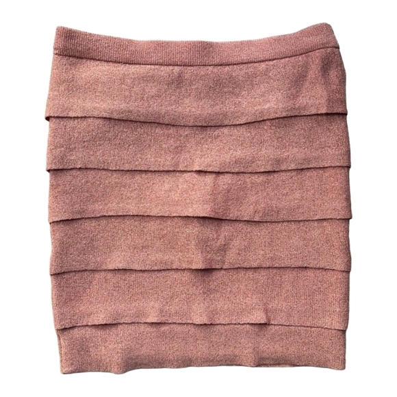 BCBG MaxAzria LeeAnn Tiered Mini Skirt M Blush Metallic Bodycon Chic Party - Picture 3 of 10